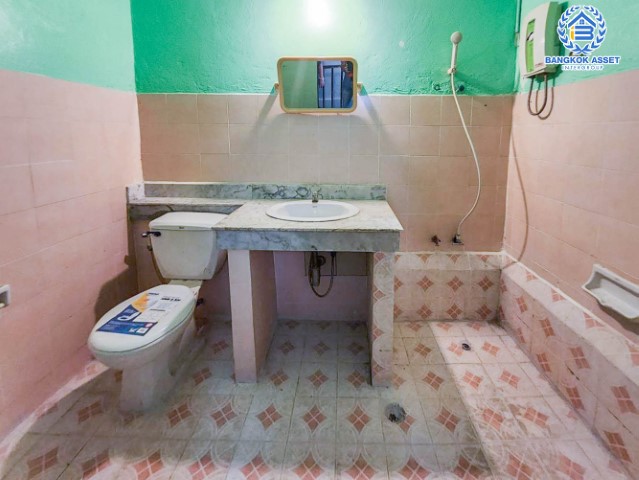 *****ทาวน์เฮ้าส์มือสองย่านนนทบุรี ม.ปิยวรารมย์3 บ้านกล้วย-ไทรน้อย เนื้อที่ 16 ตร.ว. ฟังก์ชัน 3 ห้องนอน 2 ห้องน้ำ 1 ที่จอดรถ บนทำเลเดินทางสะดวก เชื่อมต่อหลายเส้นทาง ใกล้รถไฟฟ้าสายสีม่วง "สถานีคลองบางไผ่" และจุดขึ้นรถตู้ ห้ามพลาด!